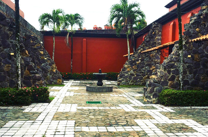 Costa Rica Marriott San Jose Hotel Pre Function area. Photo by Ayesha Hakki